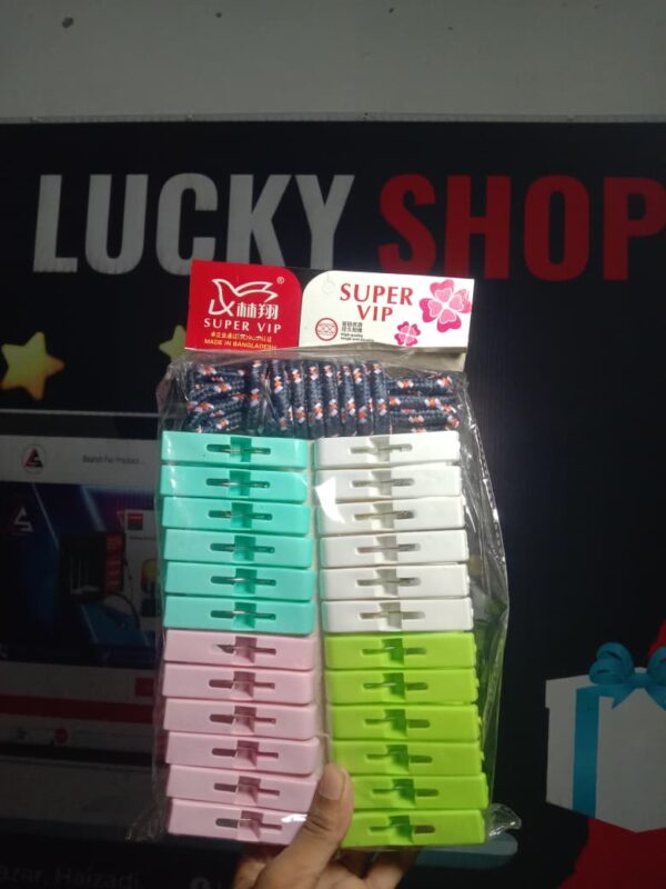 China Heavy Strong Quality Cloth Clips 24 Pcs + 10 Fit Rope in 1 Packet